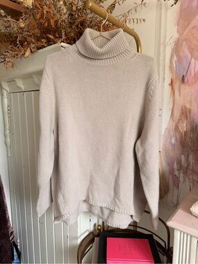 Totem Women’s Cream Turtleneck Sweater - Cozy Knit Pullover
